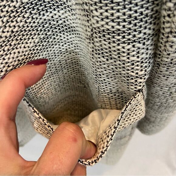 Tahari Brand Black and White Topper Jacket Collarless Size XL - Picture 8 of 11